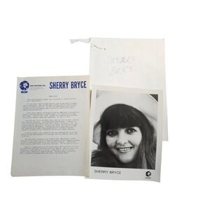 Sherry Bryce Vintage 70s Country Music Singer 8x10 Press Photo & Press Release